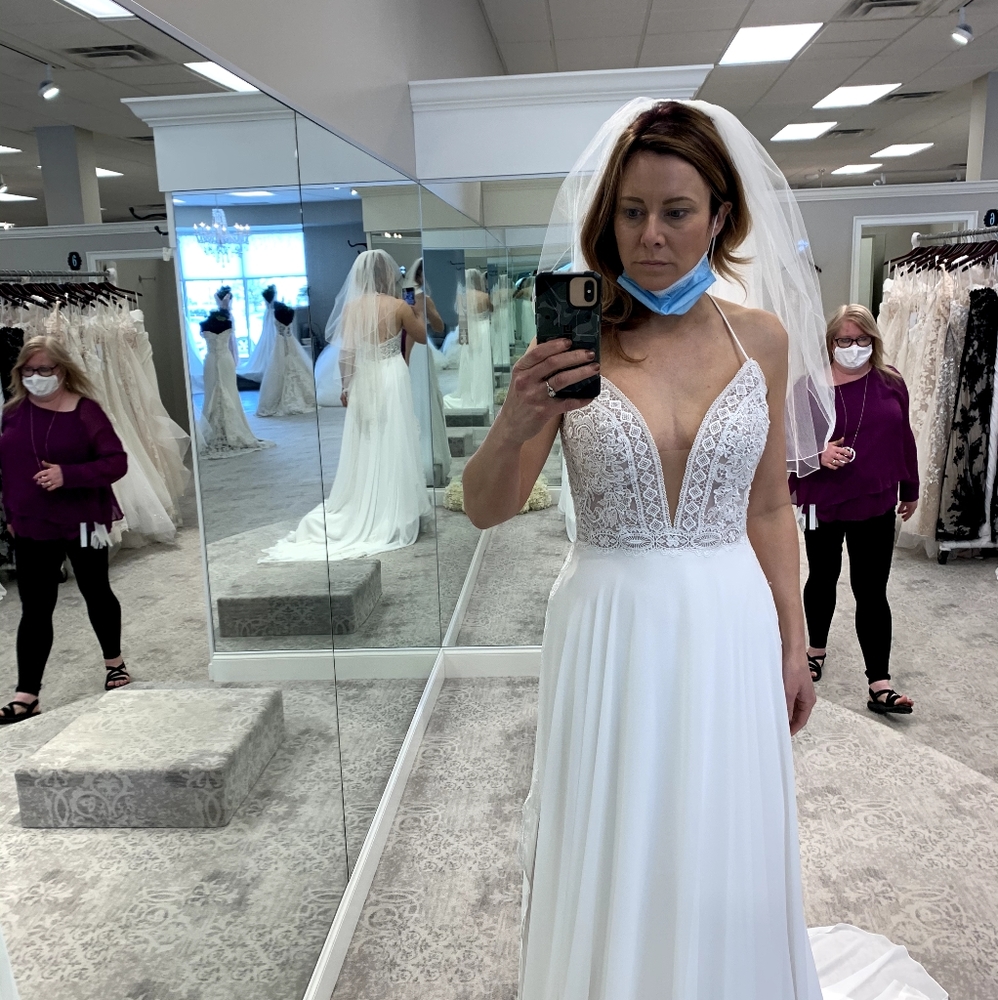 Rebecca Ingram Boho/ Beachy Wedding Dress size 6